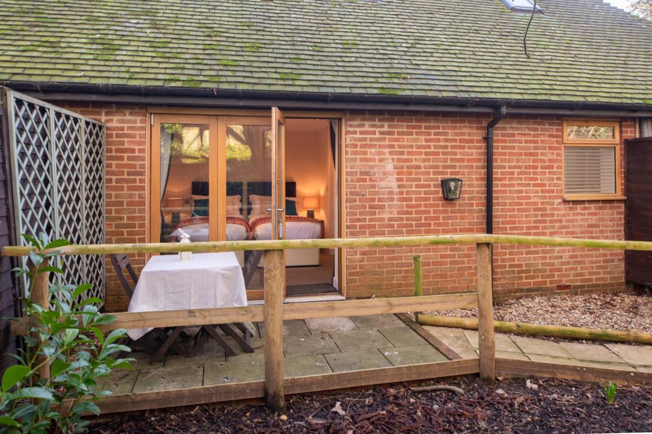 Terlingham Lane Cottage Hawkinge Exterior photo